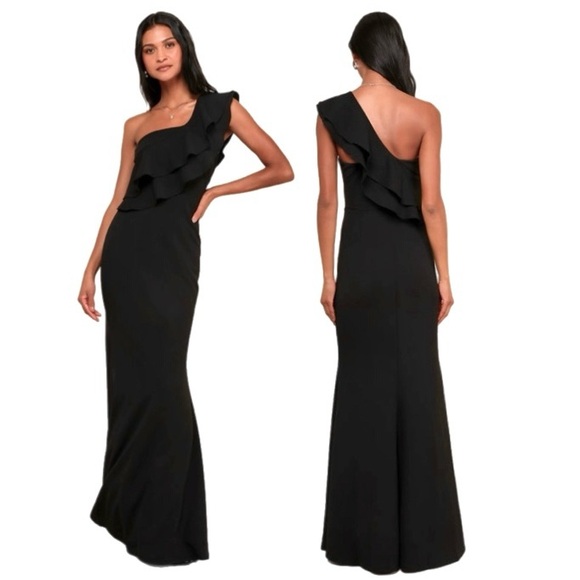 Lulus Dresses & Skirts - Lulus Grand Beauty Black Ruffled One Shoulder Mermaid Maxi Dress Size M